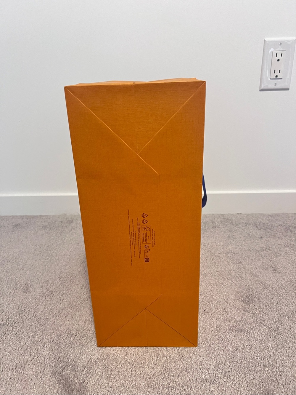 Louis Vuitton Gift Wrapping Set - Picture 6 of 9
